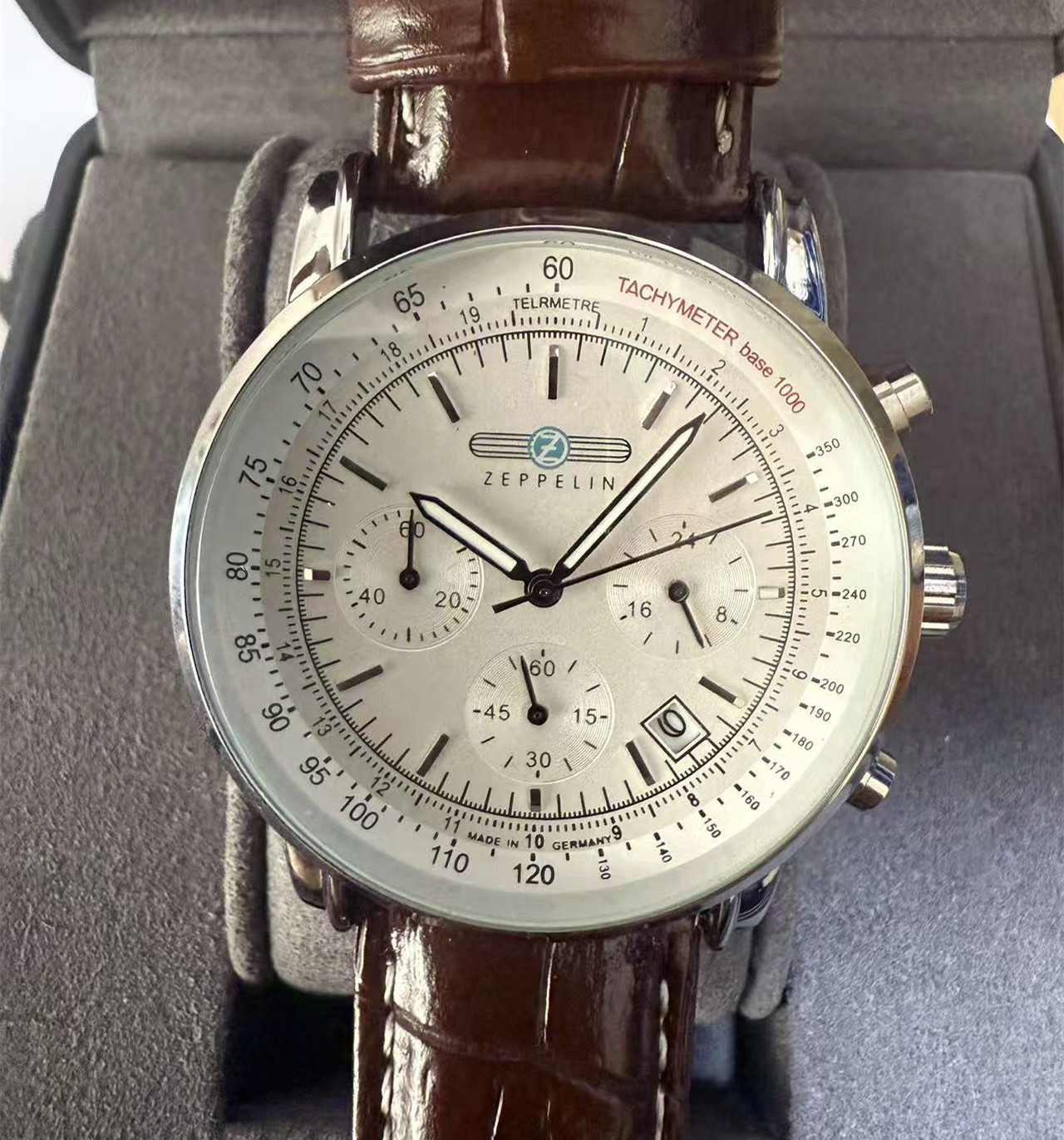 Men'S Fashion Magazine - Trendy Fashion ZEPPELIN Couple Wristwatches Men