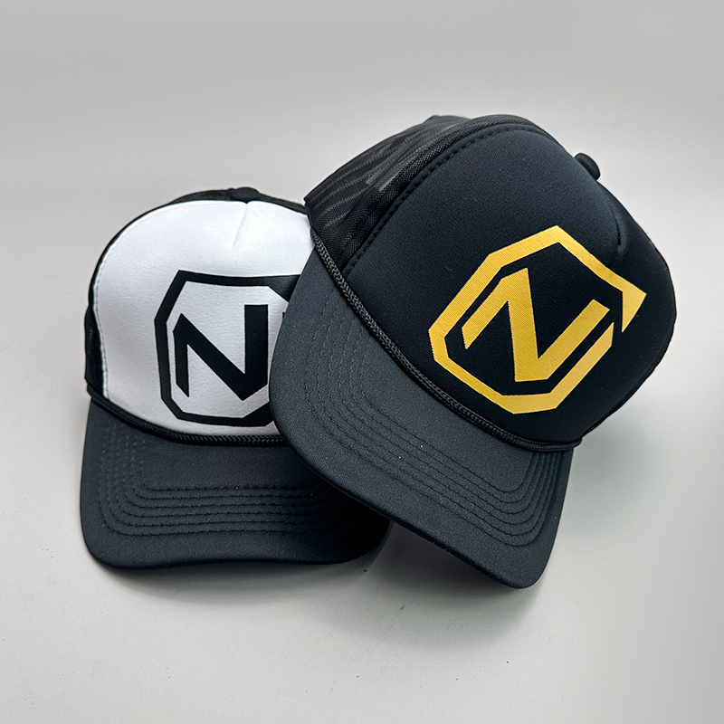 Street Question Letter Trucker - огляд і ціна Men'S Fashion Questions